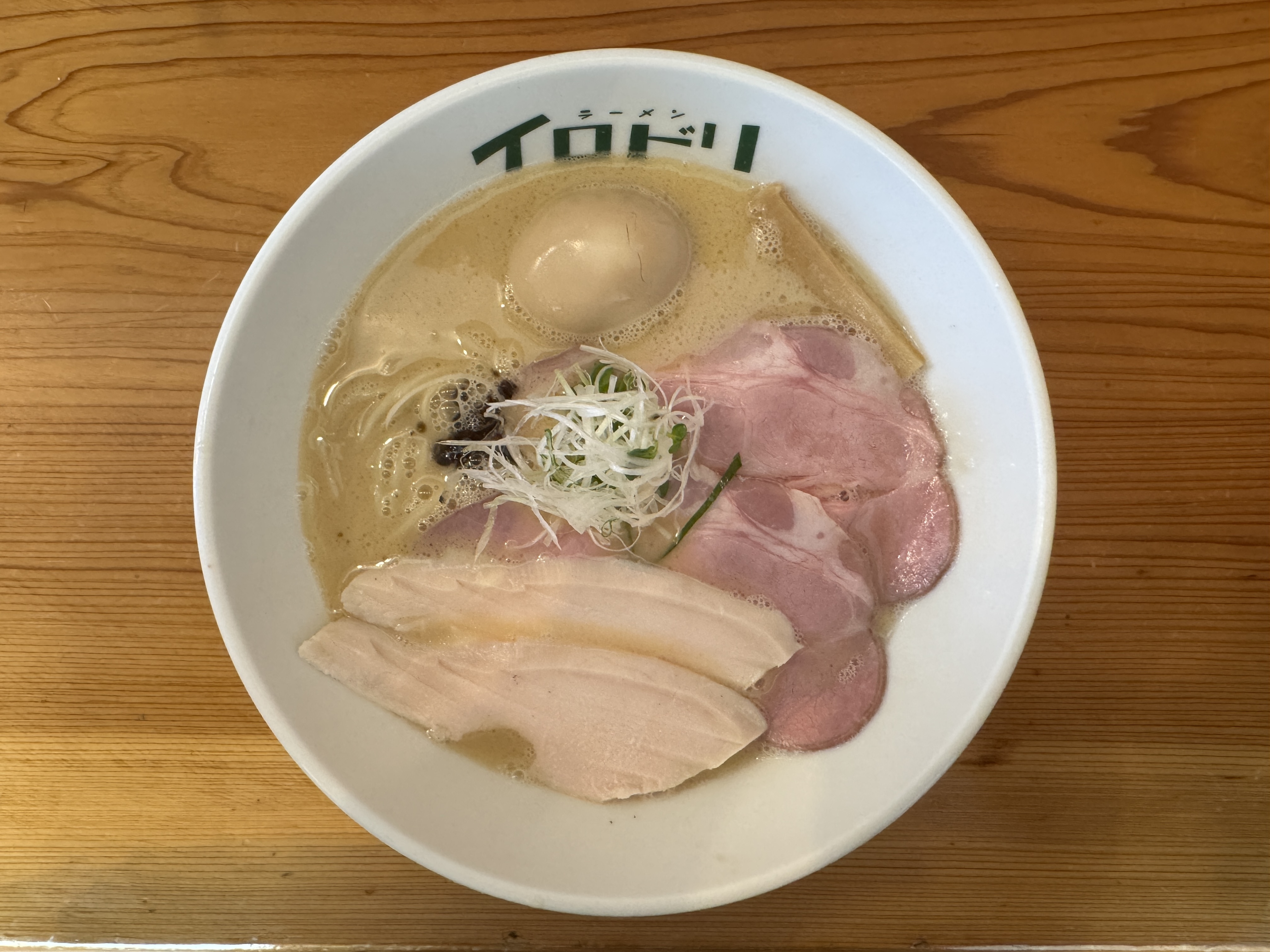 イロドリ　ラーメン.JPG